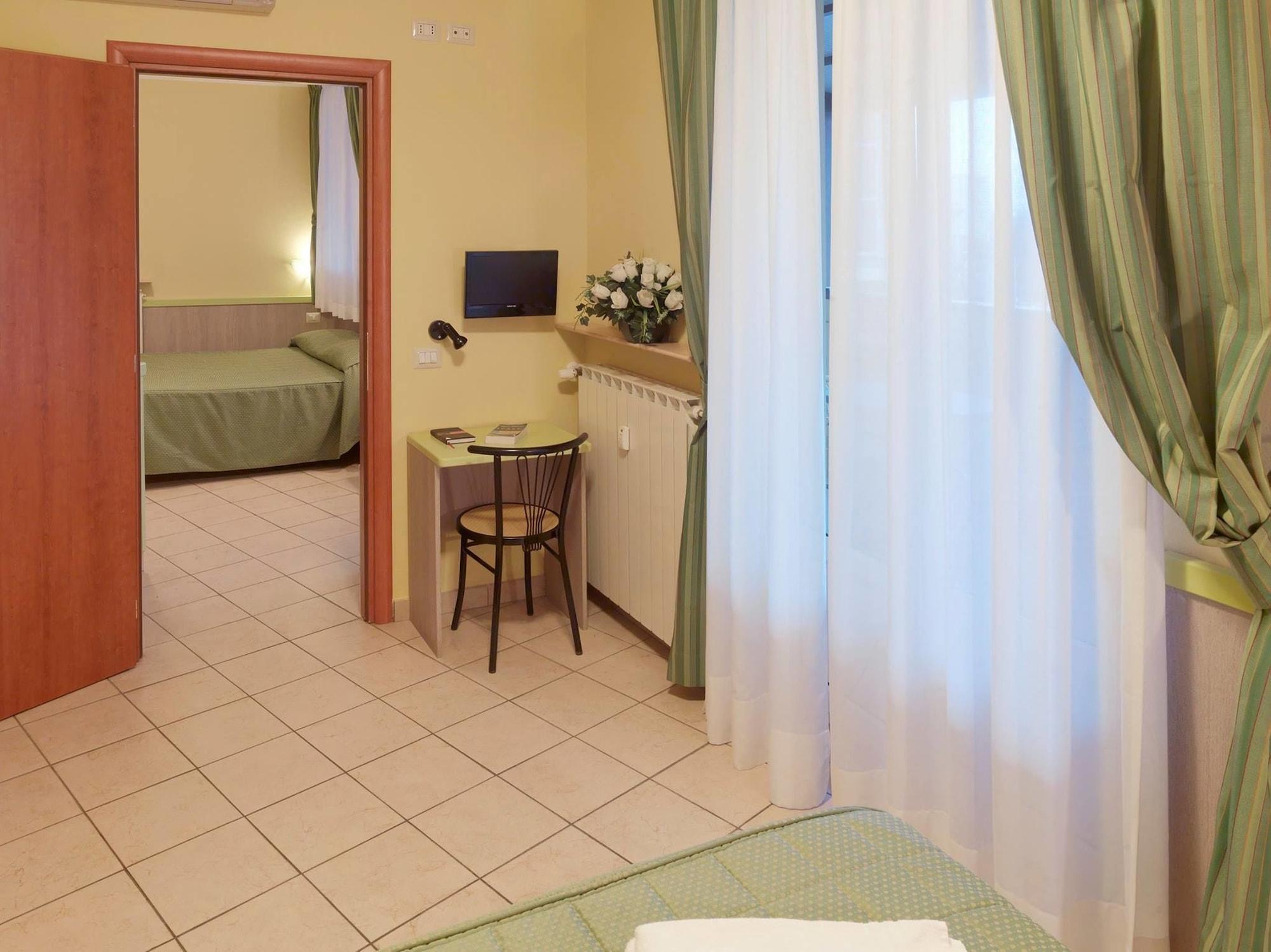 Hotel Arco Romana Milano Exterior foto
