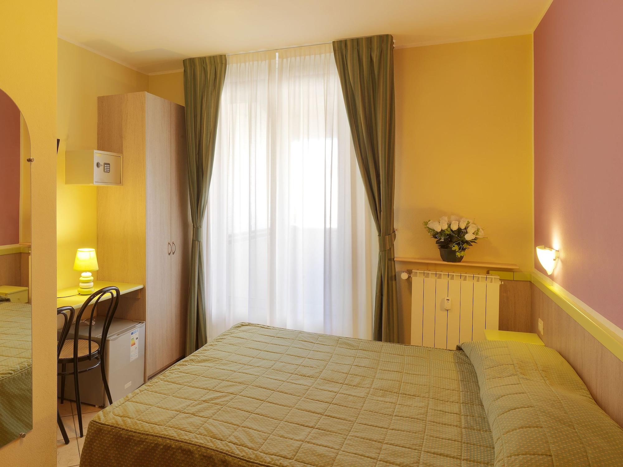 Hotel Arco Romana Milano Exterior foto