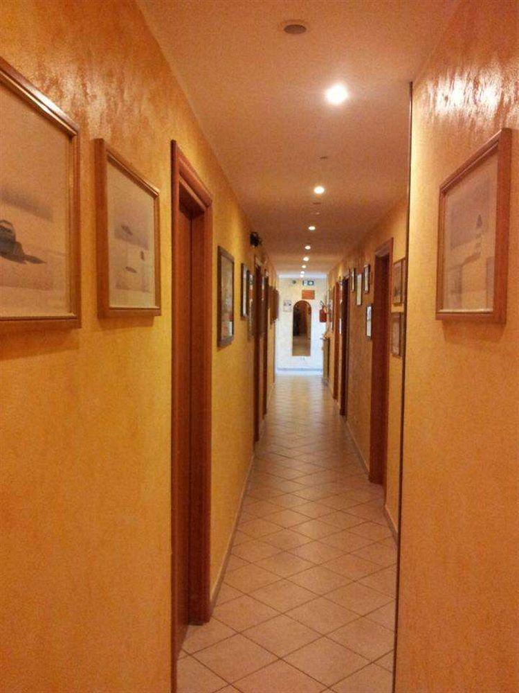 Hotel Arco Romana Milano Exterior foto